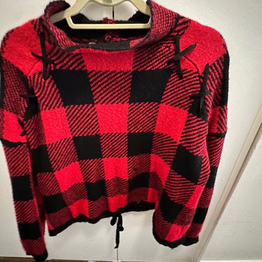 Sporty Sweater I Red and Black